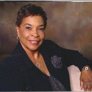 Meet your Posher, Joyce